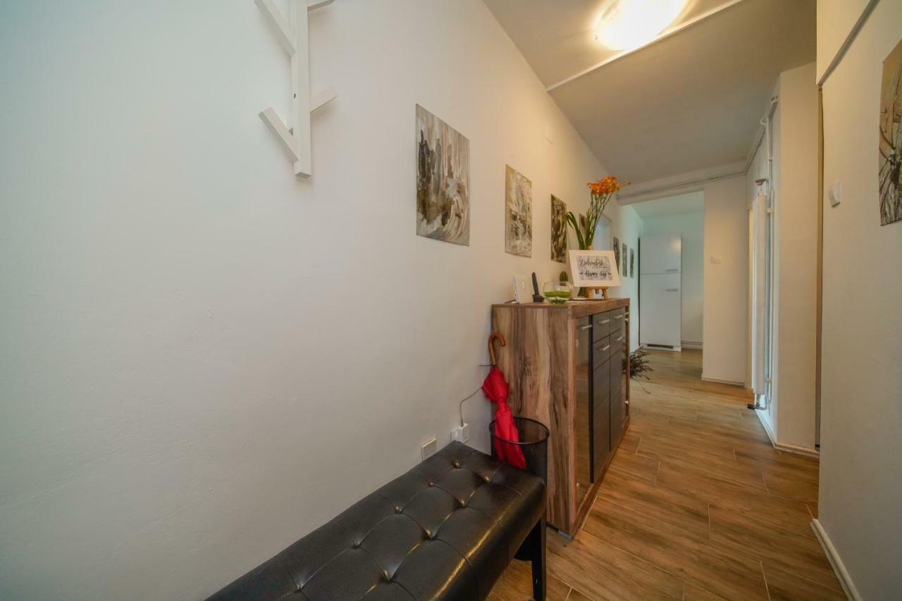 Apartment Happy Day Varaždin エクステリア 写真