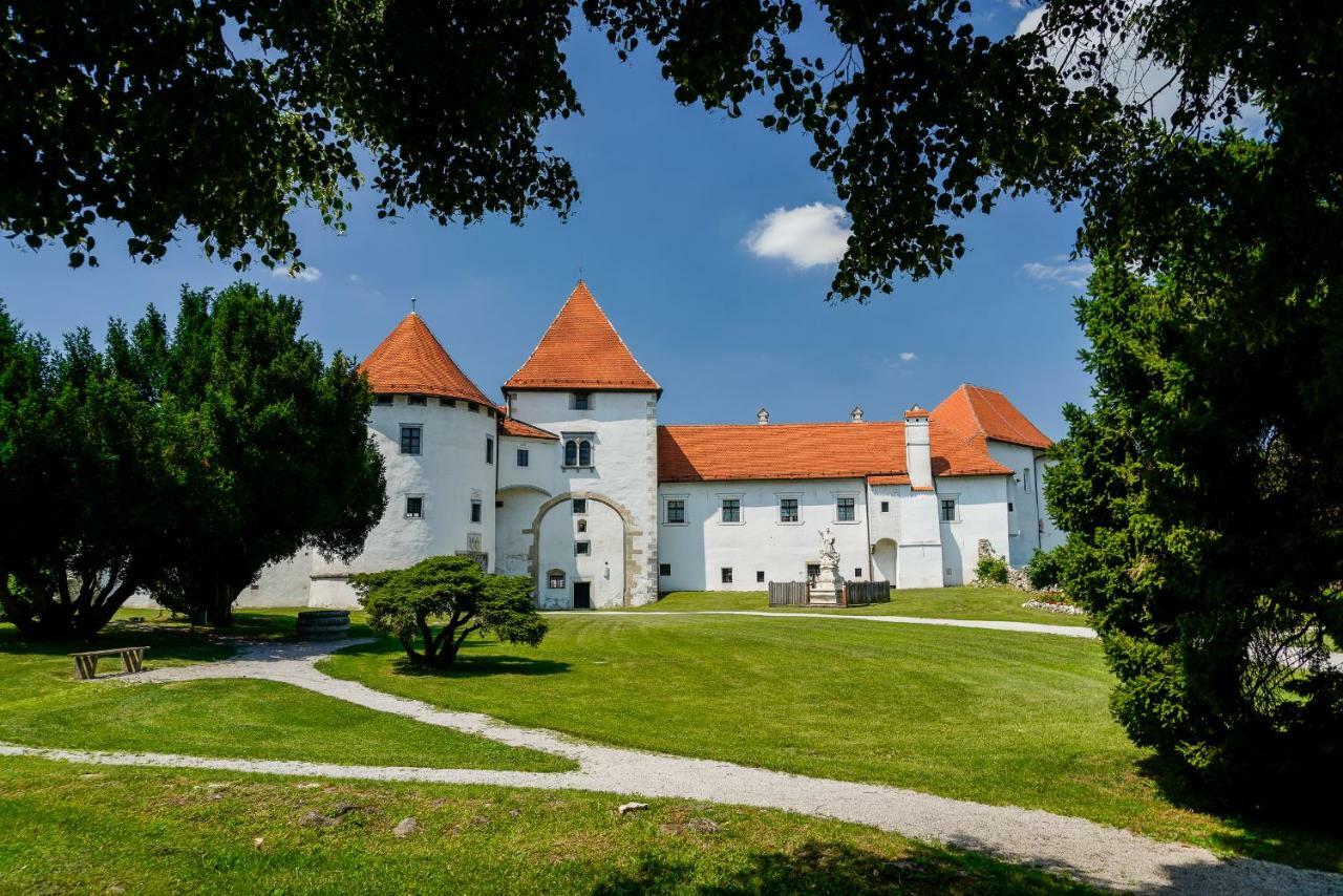 Apartment Happy Day Varaždin エクステリア 写真